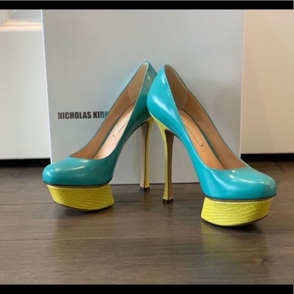 Final sale! NK brand new heels! - Picture 1 of 6